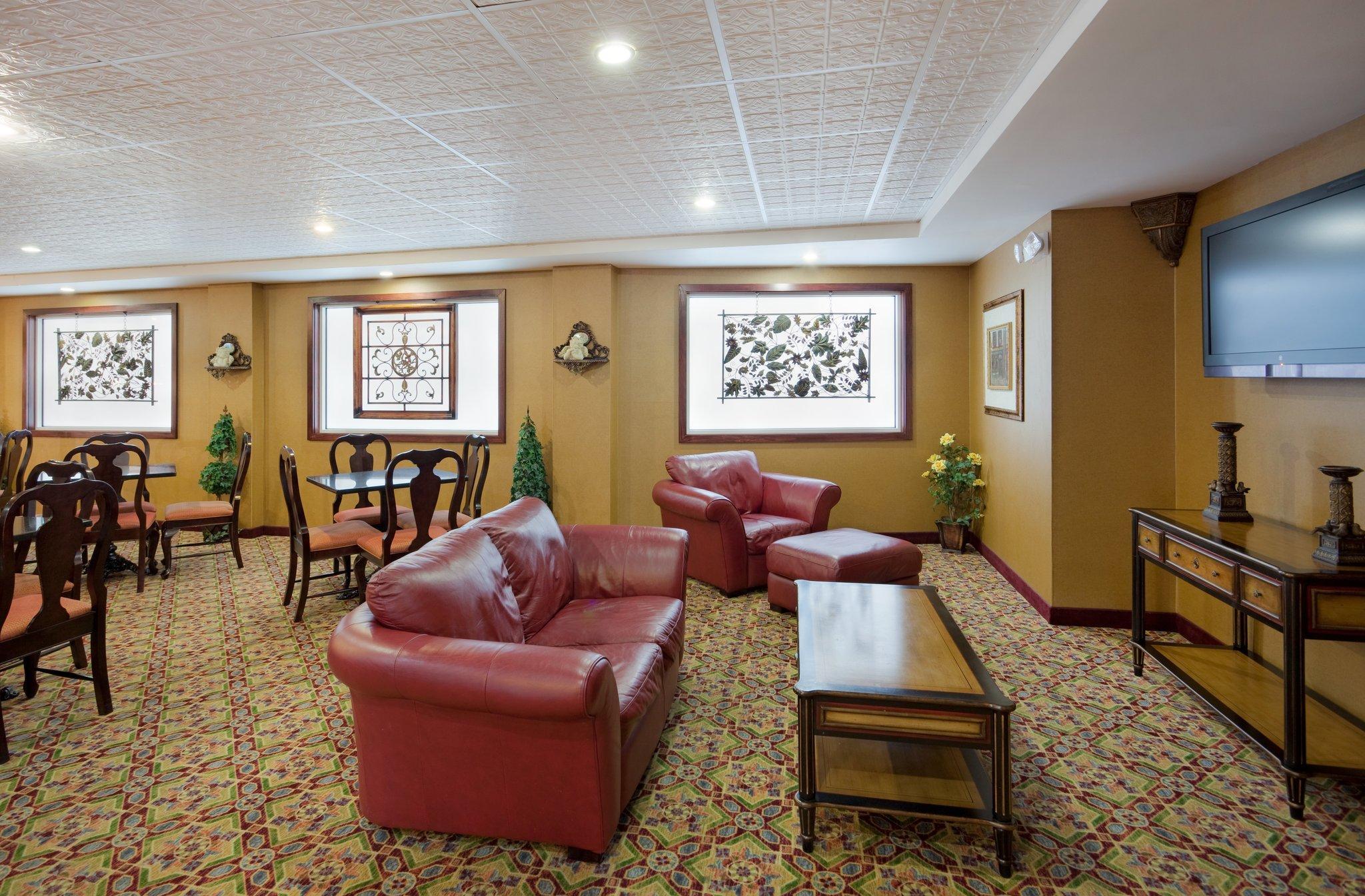 Holiday Inn Express Hotel & Suites Swansea By Ihg Екстериор снимка