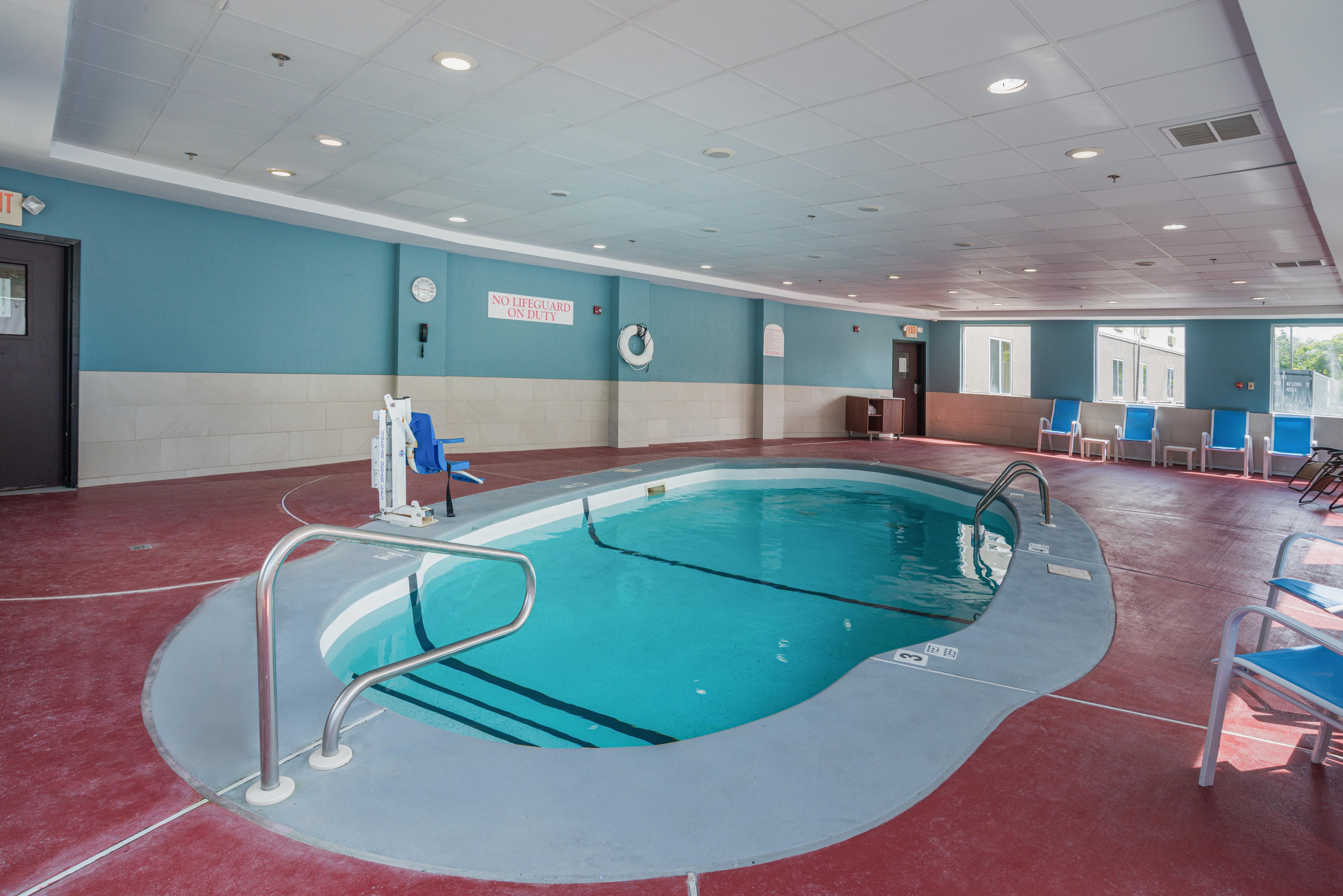 Holiday Inn Express Hotel & Suites Swansea By Ihg Екстериор снимка