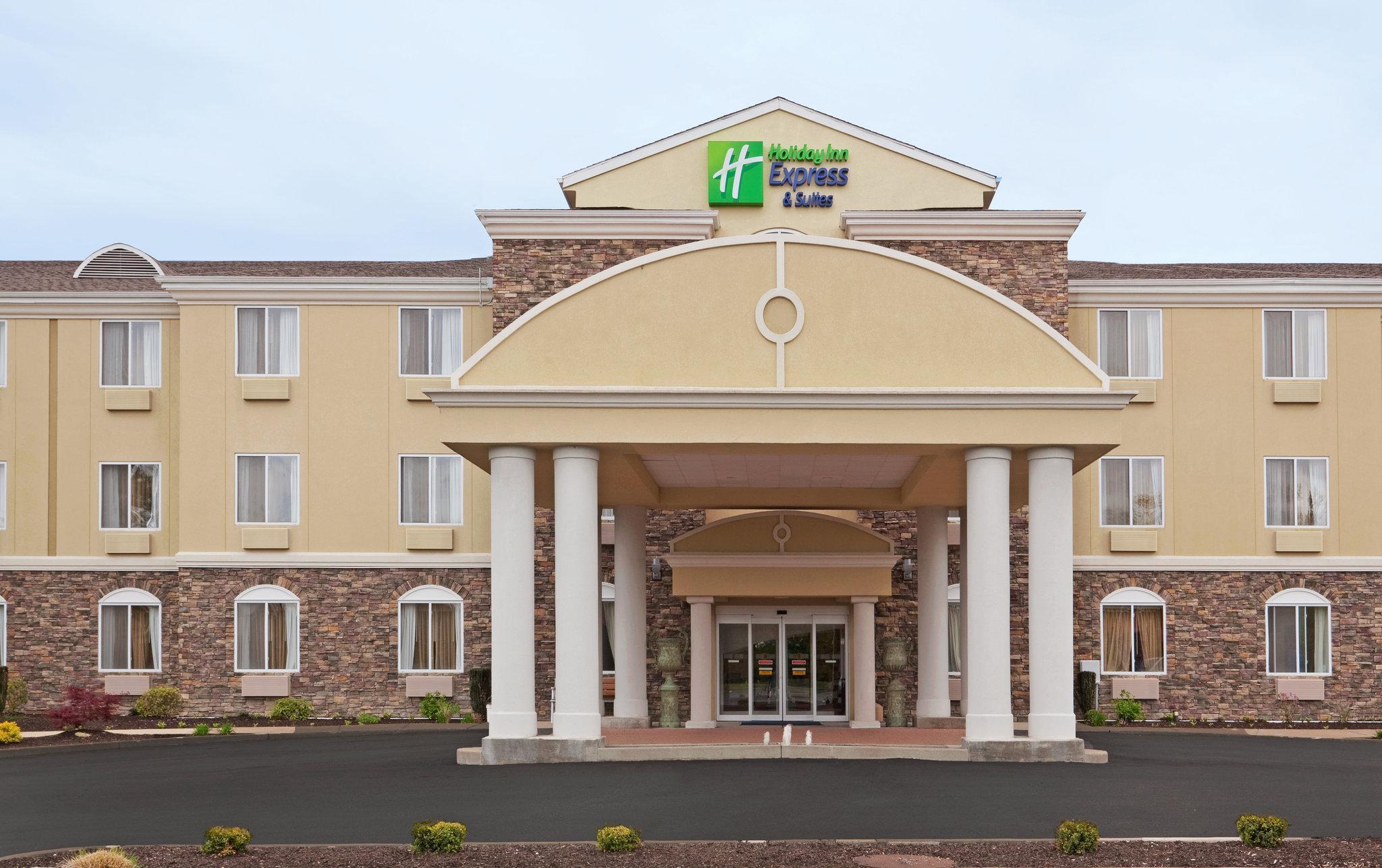 Holiday Inn Express Hotel & Suites Swansea By Ihg Екстериор снимка